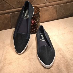 Michael Kors denim flats. Rubber sole